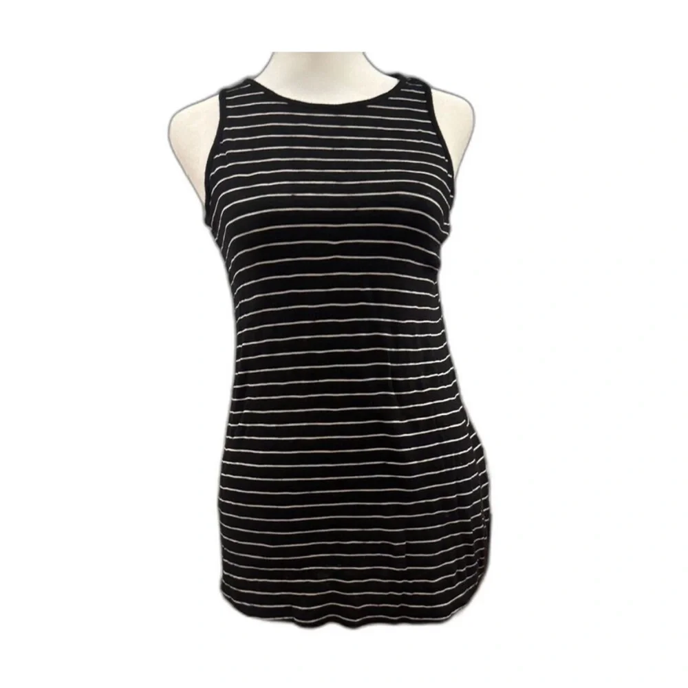 5-Item Maternity Shirt & Dress Bundle - Picture 6 of 6